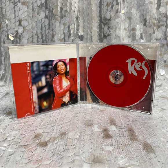 Res - How I Do - Picture 4 of 13